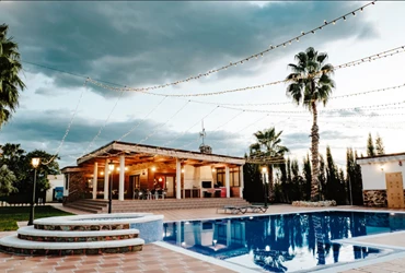 D 888-365 VILLA MED PRIVAT BASSENG I CATRAL D 888-365 VILLA MED PRIVAT BASSENG I CATRAL