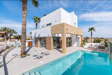 D 888-377 UTSØKT VILLA I CIUDAD QUESADA… 4 SOVEROM 4 BAD D 888-377 UTSØKT VILLA I CIUDAD QUESADA… 4 SOVEROM 4 BAD