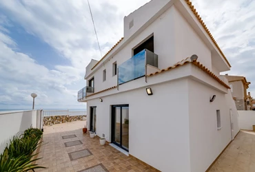 D 888-447 LUKSUS VILLA I TORREVIEJA VED STRANDE D 888-447 LUKSUS VILLA I TORREVIEJA VED STRANDE