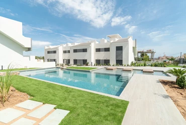 D 888-210 FANTASTISKE BUNGALOWS I TORREVIEJA D 888-210 FANTASTISKE BUNGALOWS I TORREVIEJA